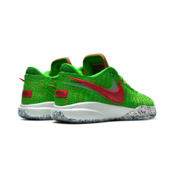 Nike LeBron 20 - Motif de Traction Étoilé