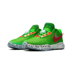 Nike LeBron 20 - Motif de Traction Étoilé