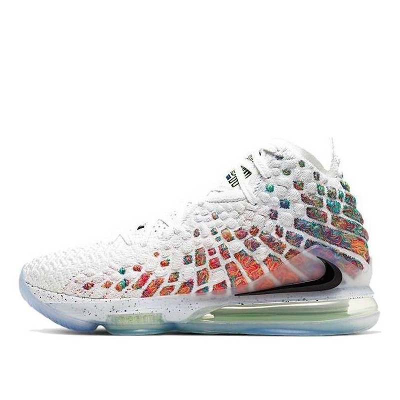 Nike LeBron 17 - Retour d'Énergie Maximal