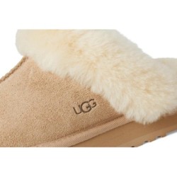 Chausson UGG Disquette B0DRDRHVG2 - Confort Technologique et Design Épuré